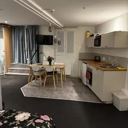 Welcome * Issy-les-Moulineaux