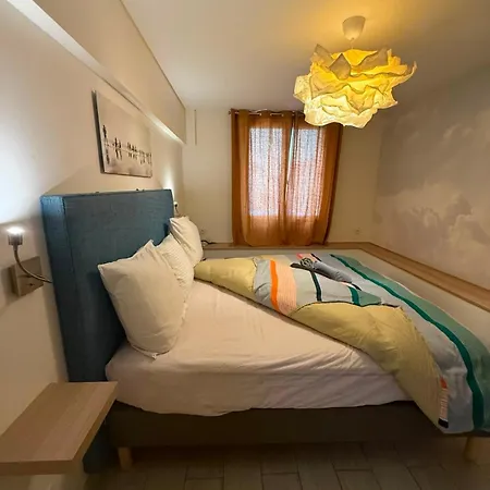 Welcome * Issy-les-Moulineaux