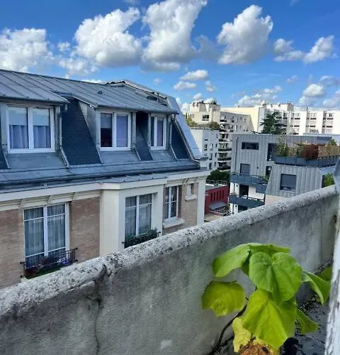 Welcome * Issy-les-Moulineaux